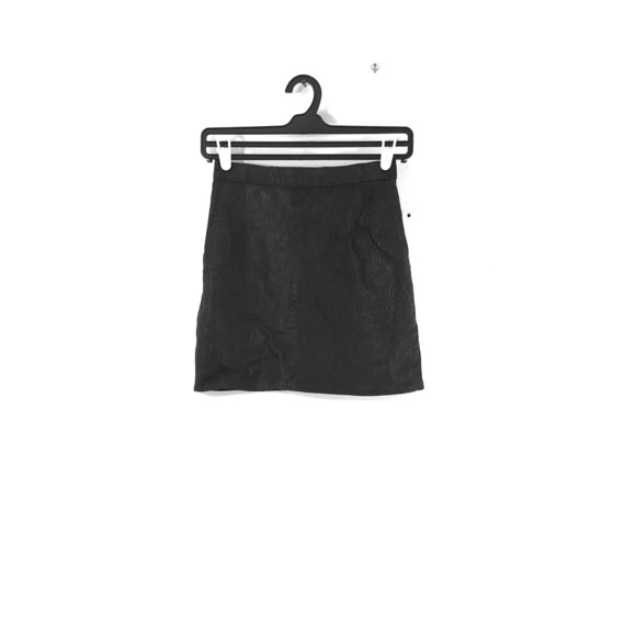 Gino Di Giorgio Vintage Textured Leather Skirt 5/6 - Picture 1 of 7